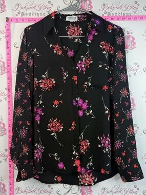 Express button up shirt Black Floral Button-Up Blouse - Pink & Red Flowers